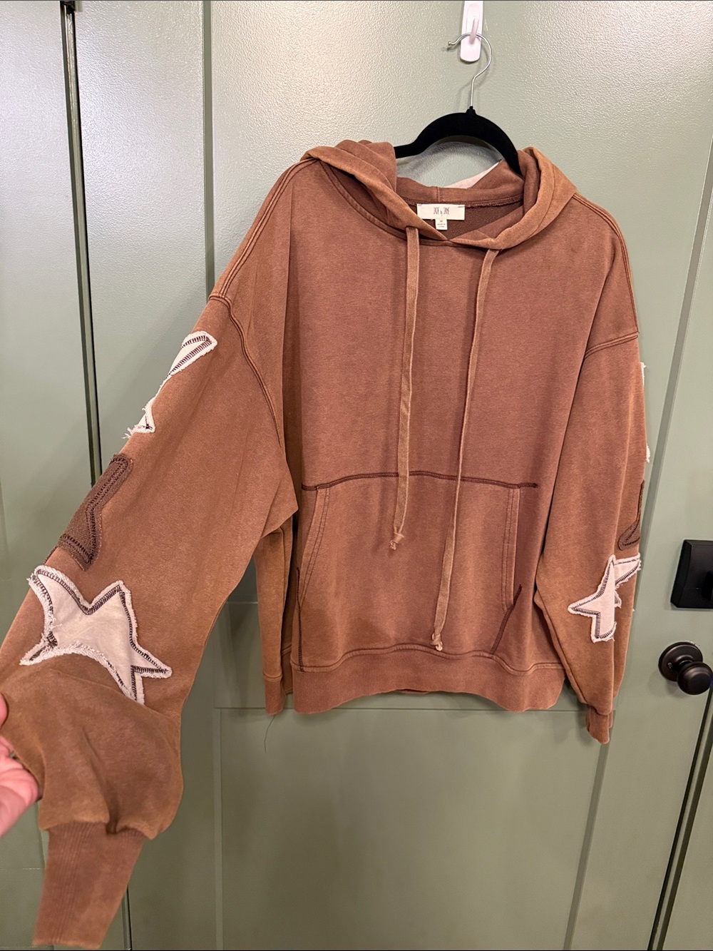 Brown Star-Appliqué Hoodie Sweatshirt